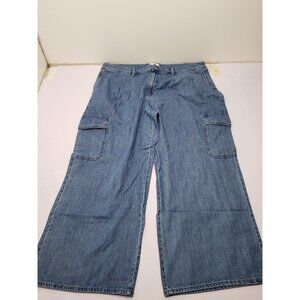 Universal Thread Women’s Wide Leg Denim Cargo Trousers Medium Wash Size 22 NWT